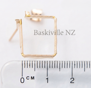 1121-0348-p1.png