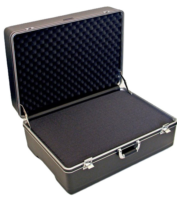 Platt Heavy-Duty Polyethylene Case With Wheels And Telescoping Handle 282011H