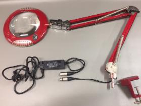 OC White Round 190mm LED, Magnifier c/w clamp, Blaze Red