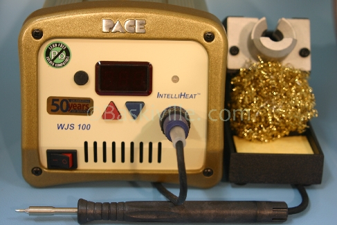 WJS100 Soldering Station c/w TD100 & ISB Cubby